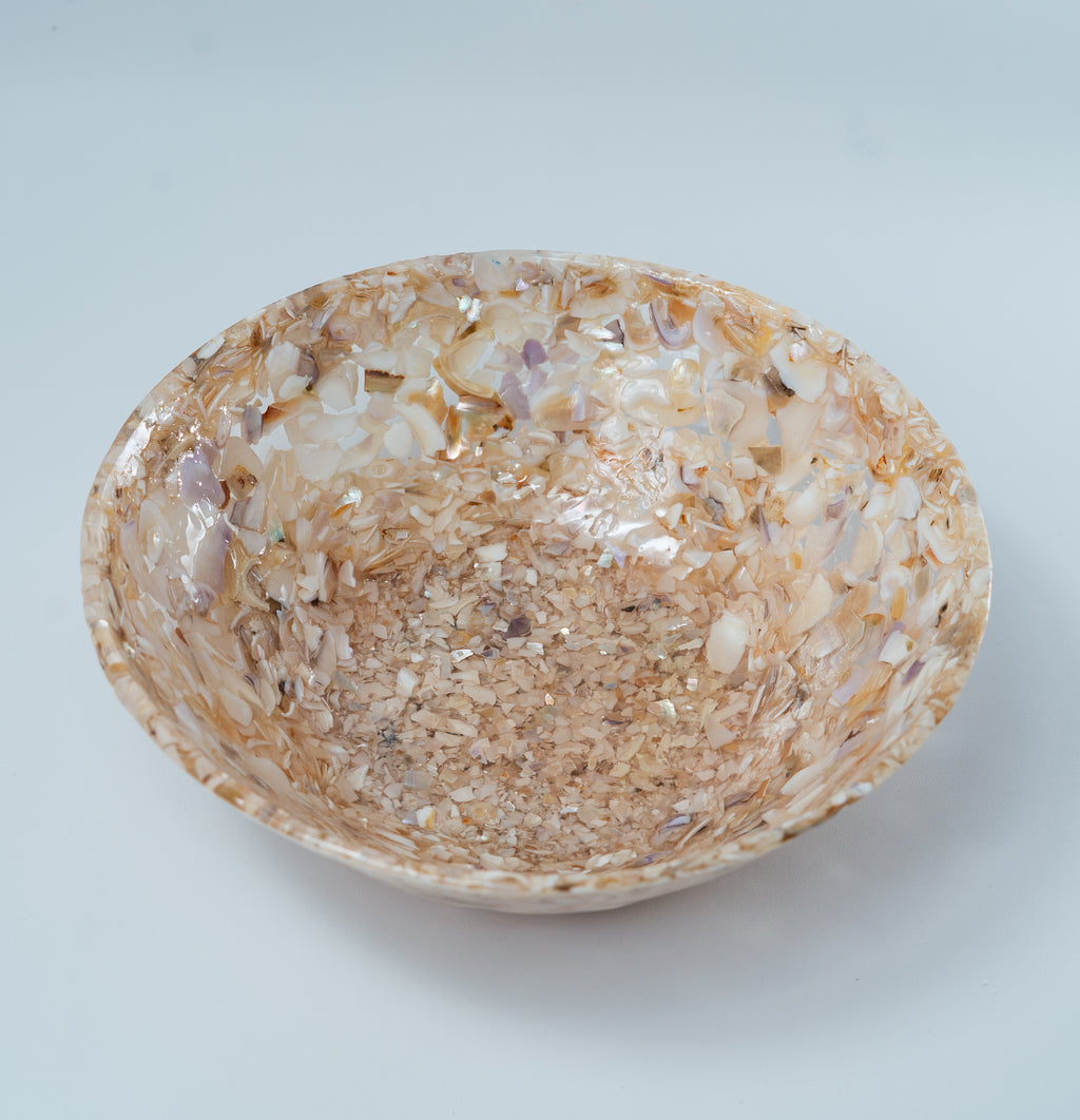 Bowl Mediano en Concha de Nácar y Resina