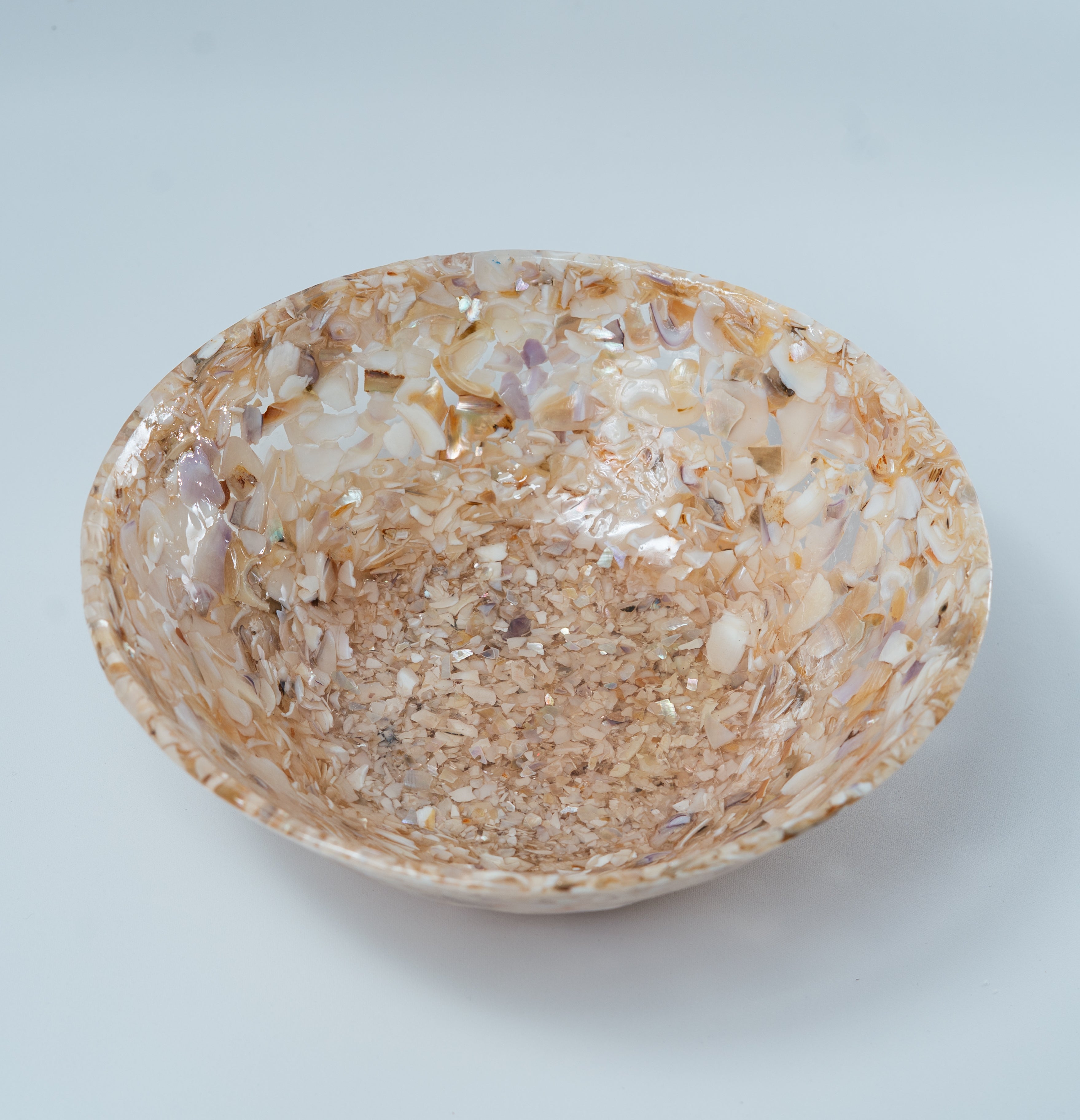 Bowl Mediano en Concha de Nácar y Resina