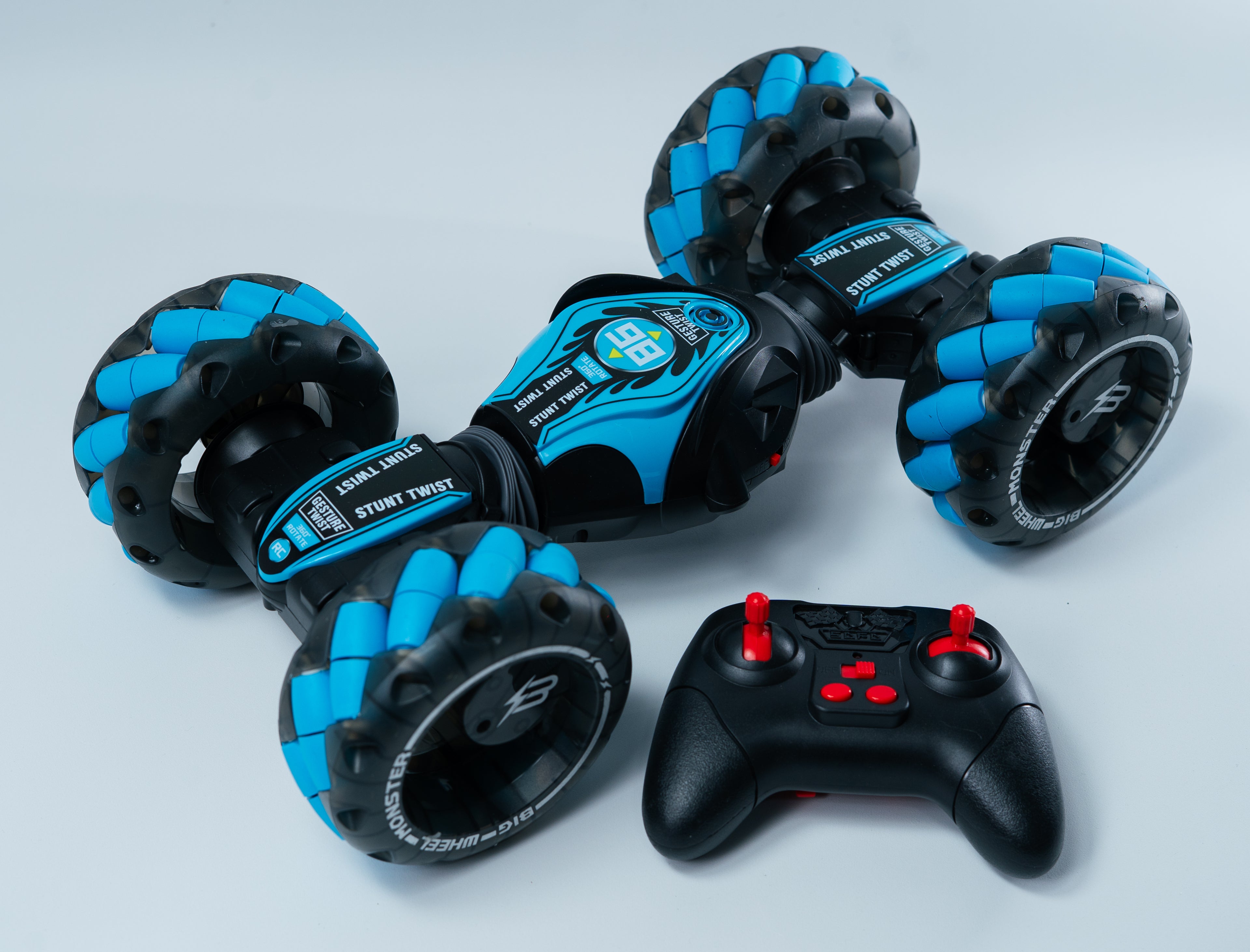 Carro a Control Remoto Stunt 4x4